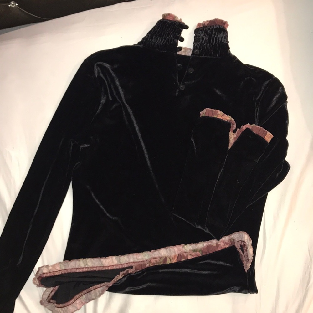 Vintage Velvet Turtleneck Top